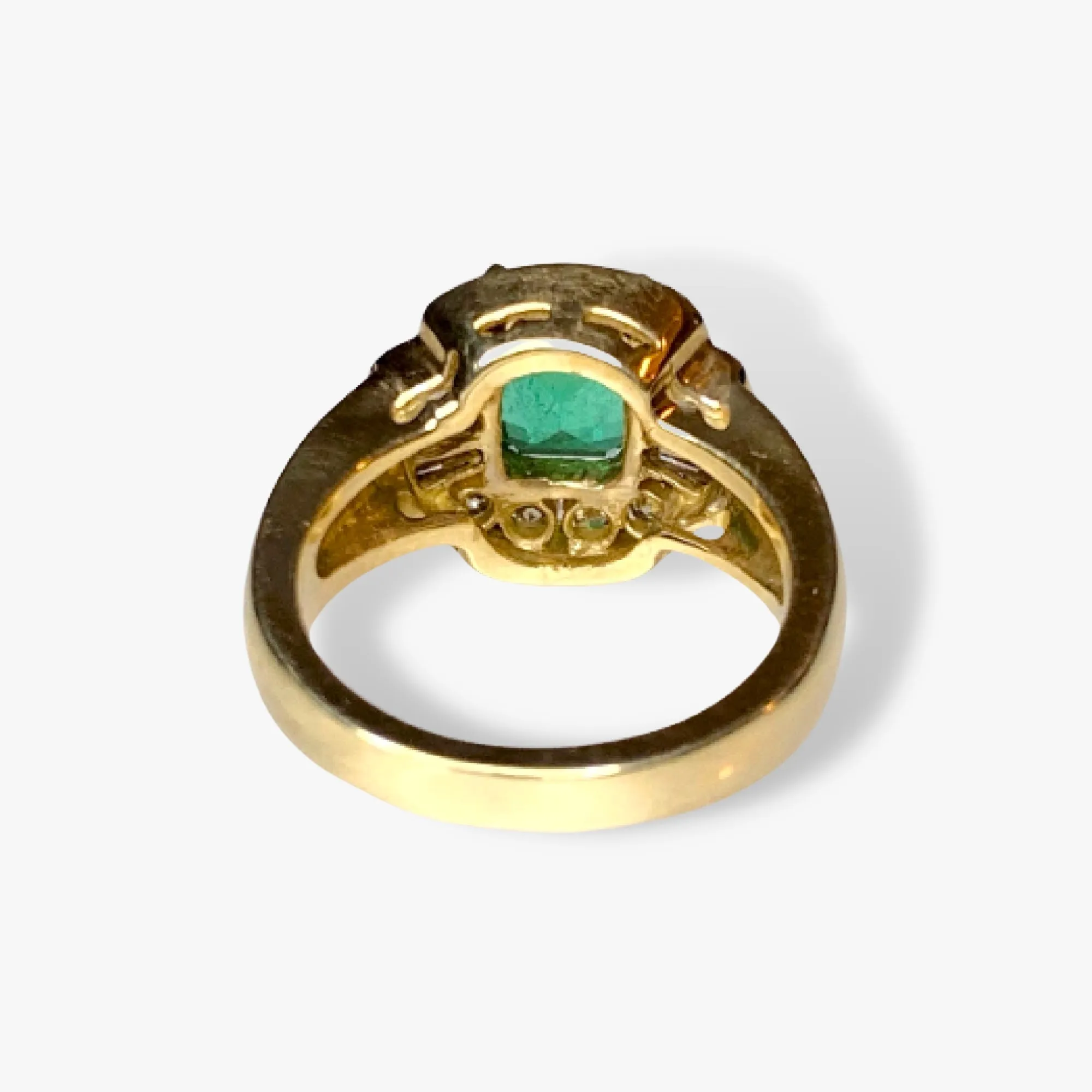 14k Yellow Gold Colombian Emerald and Diamond Vintage Ring