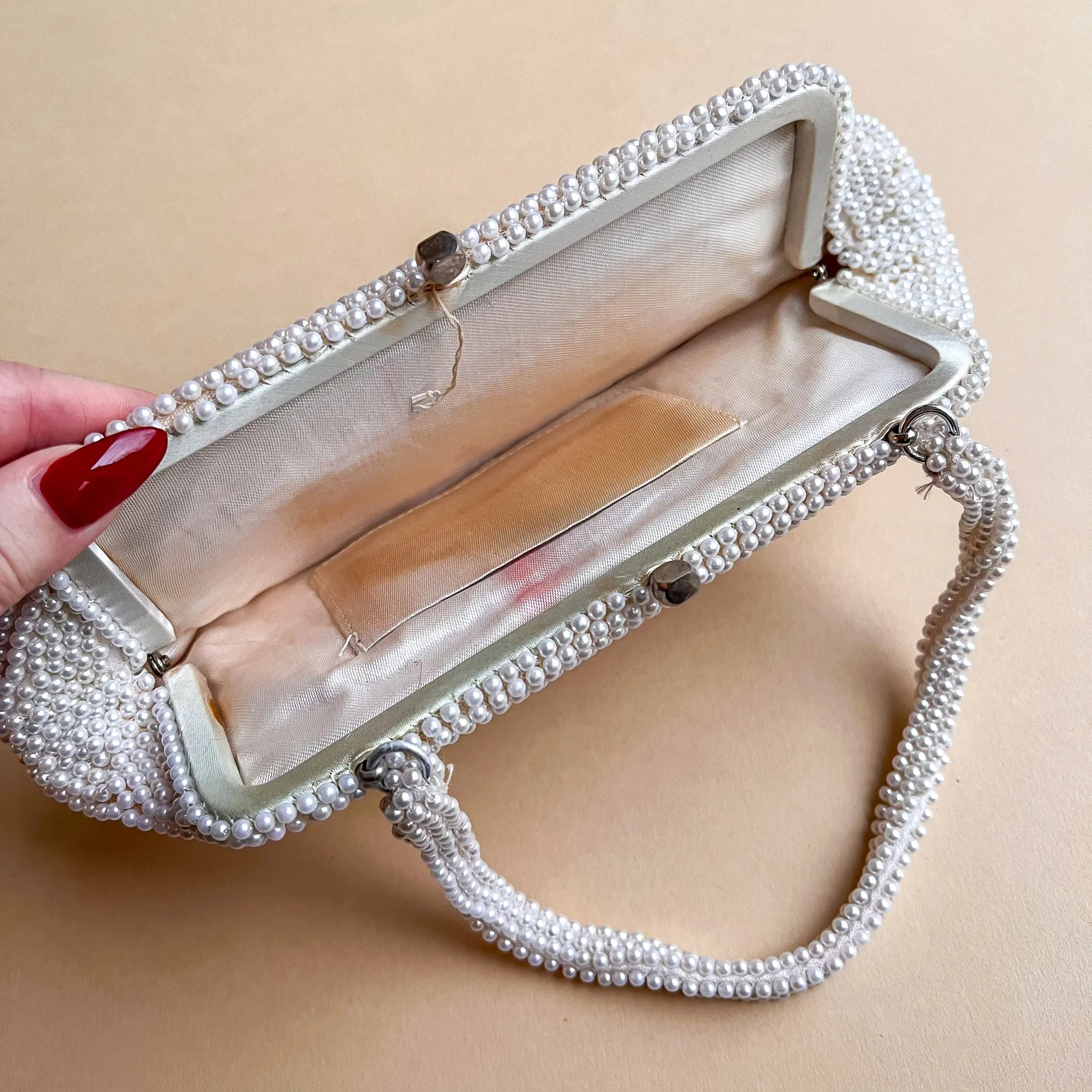 1950s Faux Pearl Handbag With Floral Details