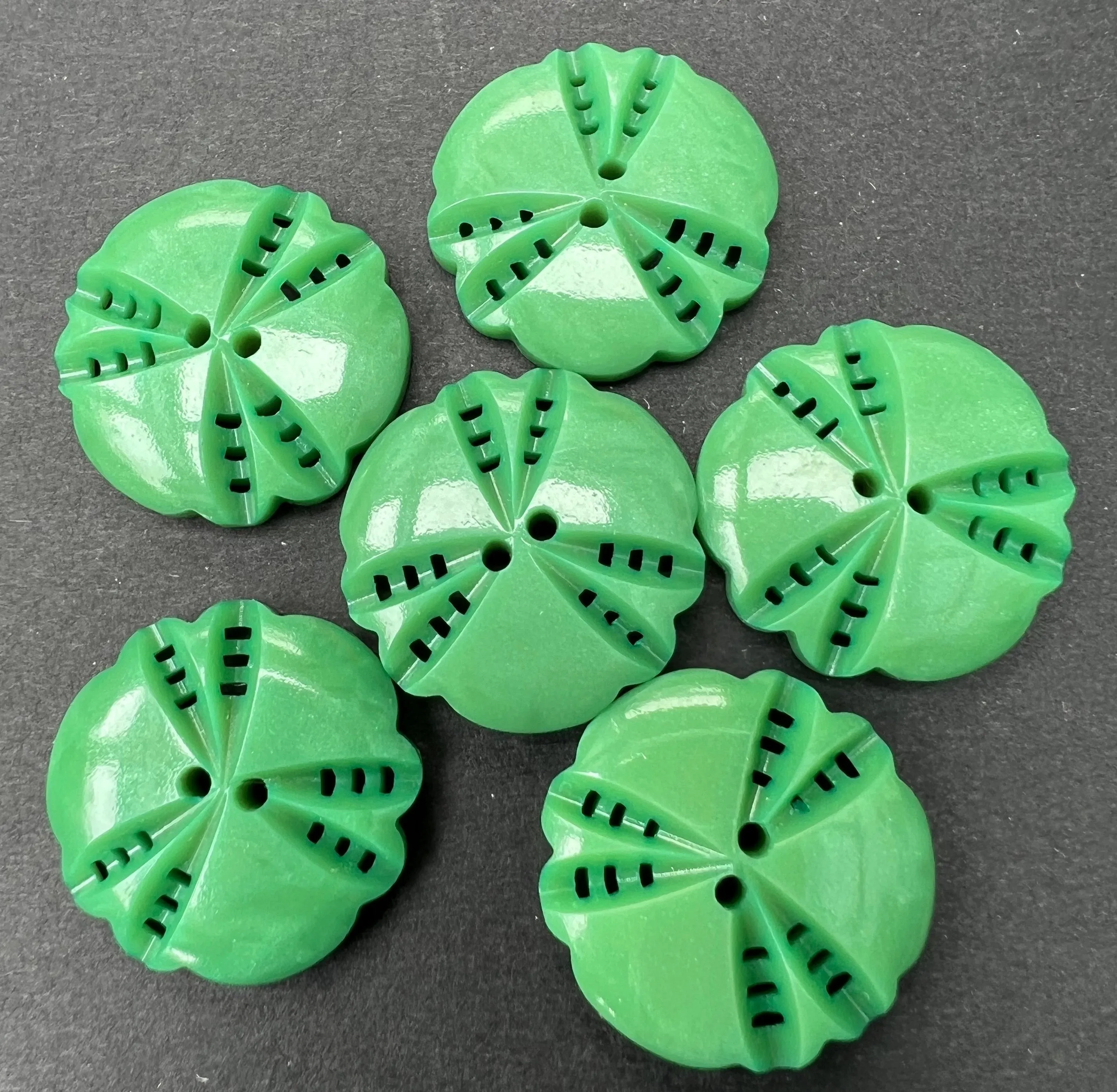 6 or 24 Pickle Green Vintage French 2.2cm or 1.8cm Buttons