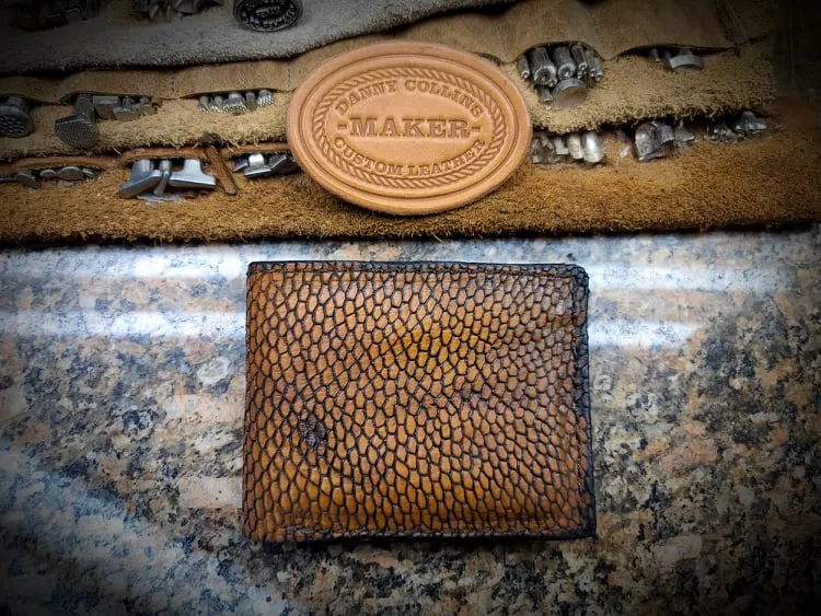 Beaver Tail Wallet with ID, Leather bifold wallet