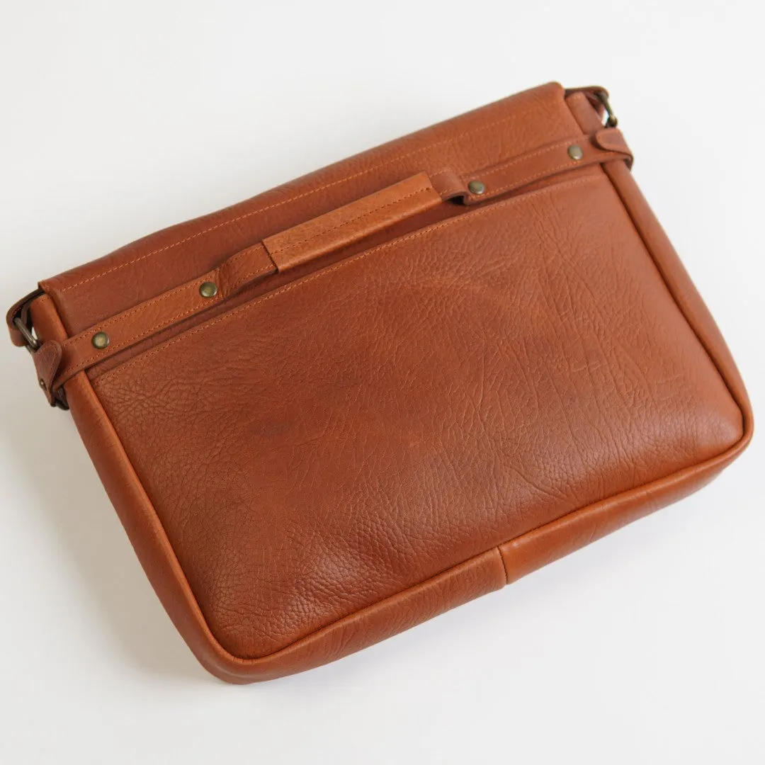 Classic Messenger - Rust Brown