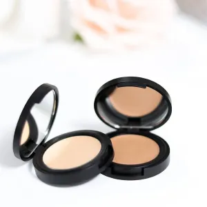 Concealer | versatile, lightweight