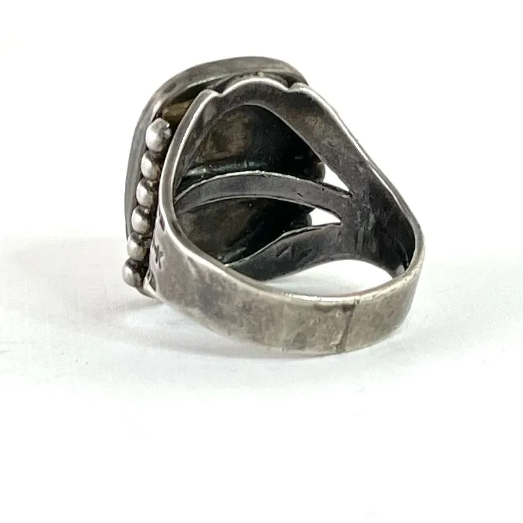 Deep Green Vintage Ring<br>Size: 9.5