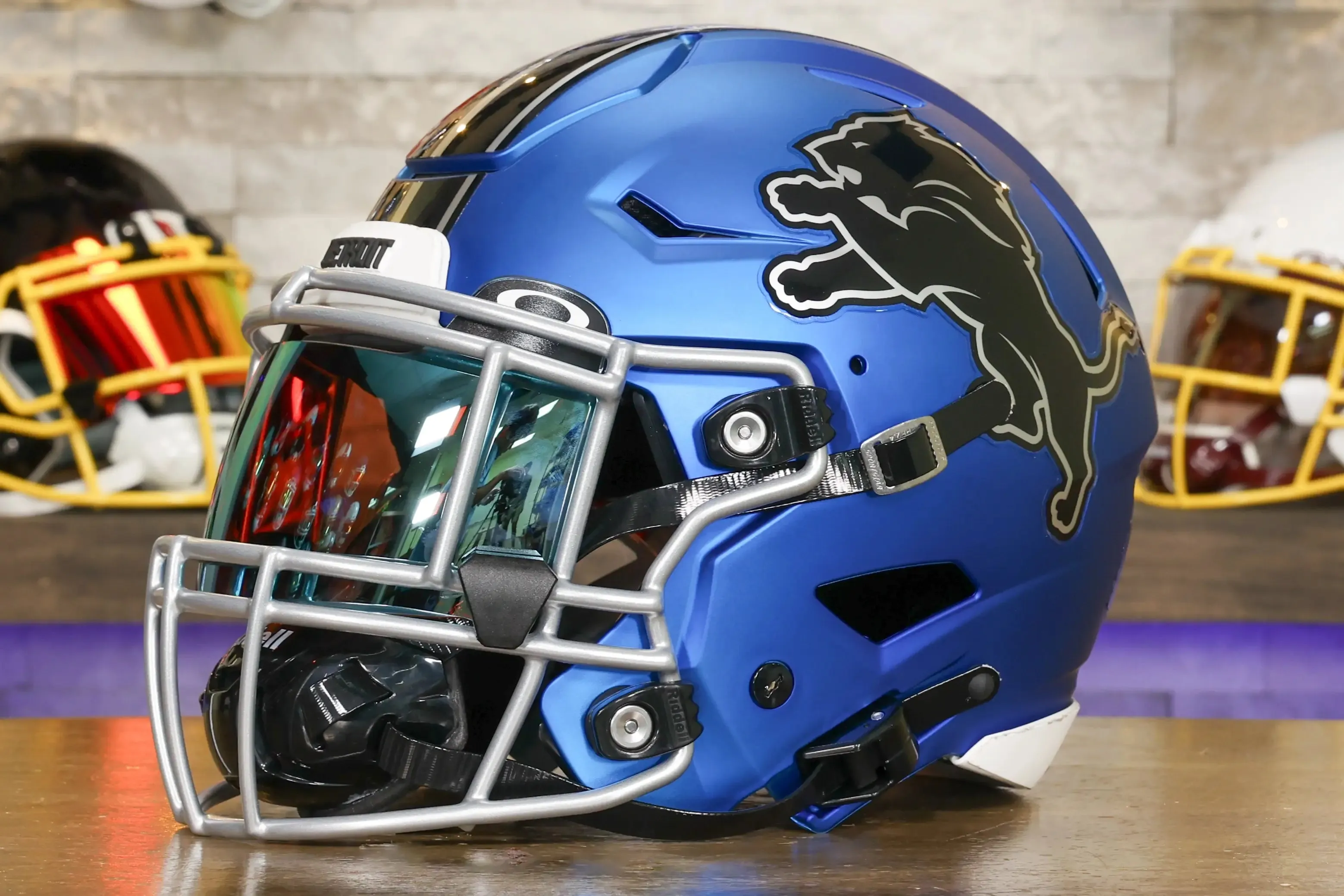 Detroit Lions Alternate Riddell SpeedFlex Helmet - GG Edition 01173