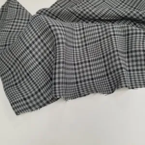 End of Bolt: 2-5/8th yards of Irish Linen Dorsey Plaid Spence Bryson Woven 300 GSM-remnant