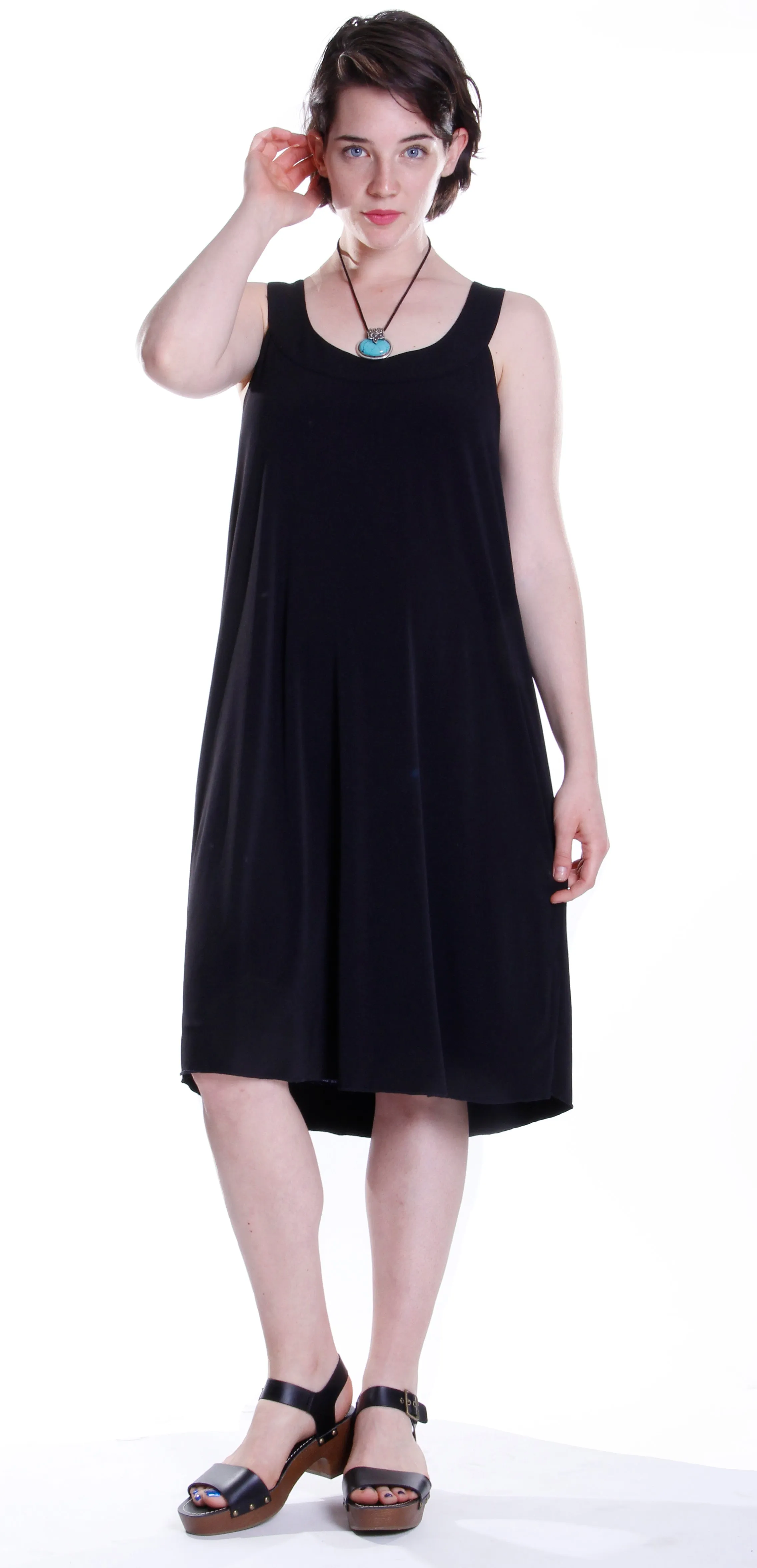 La Cera Reversible Pleated Sleeveless dress