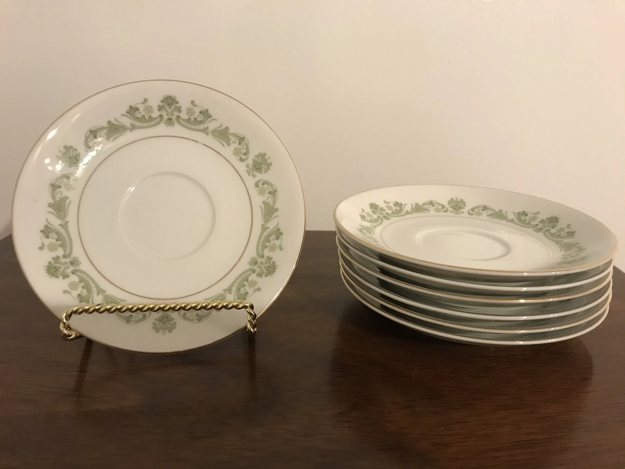 <€€* Vintage China STYLE HOUSE CONTESSA Set Variety of Pieces Retired