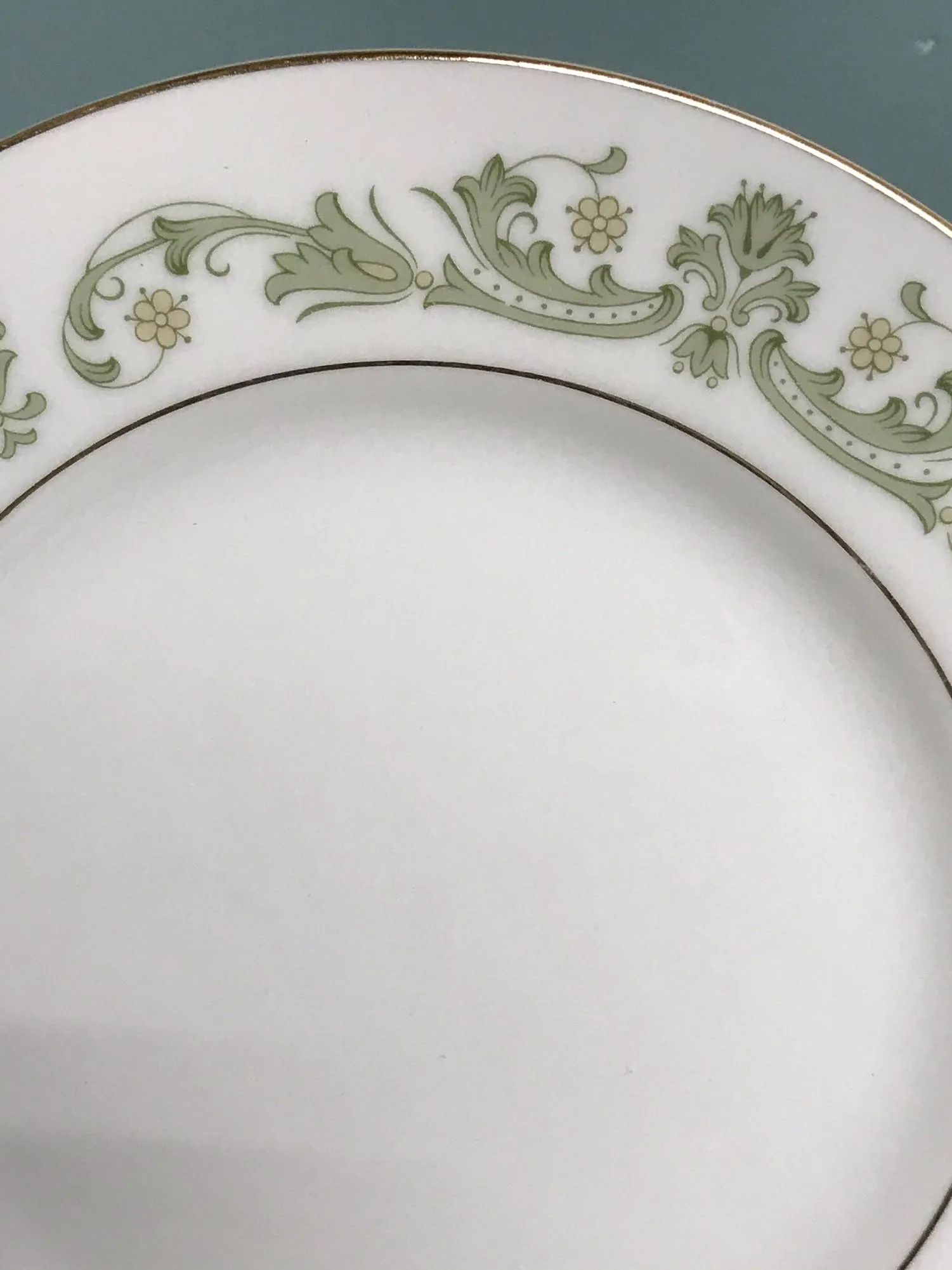 <€€* Vintage China STYLE HOUSE CONTESSA Set Variety of Pieces Retired