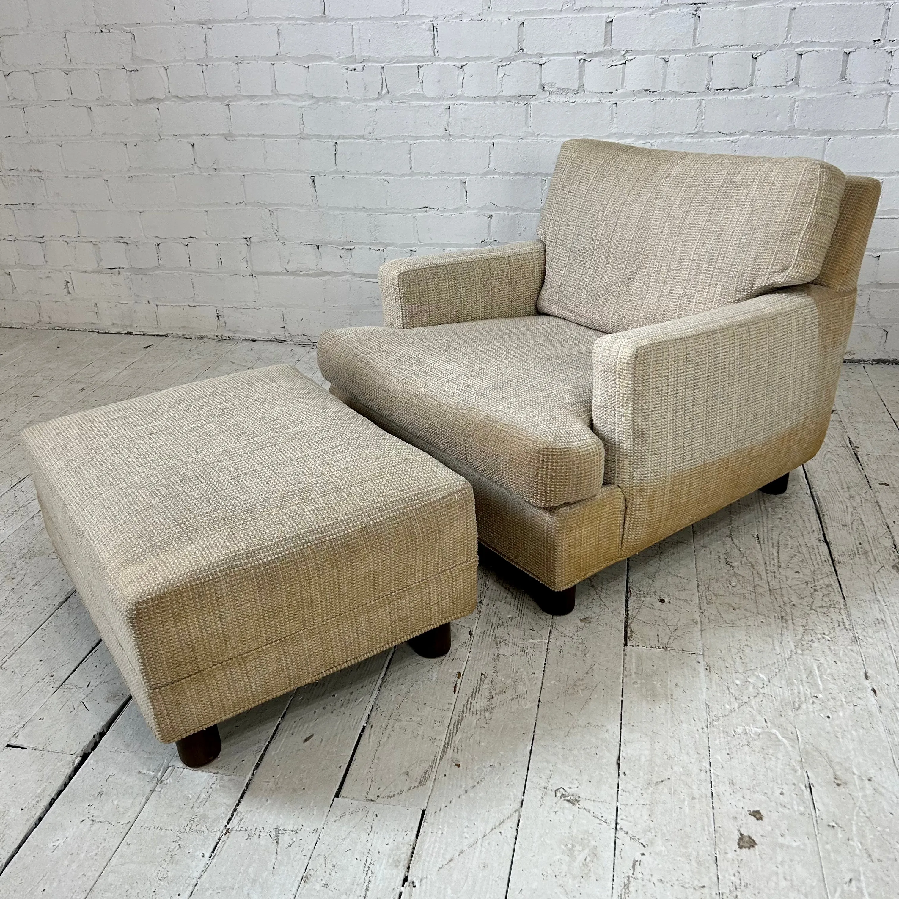 Selig Lounge Chair with Ottoman