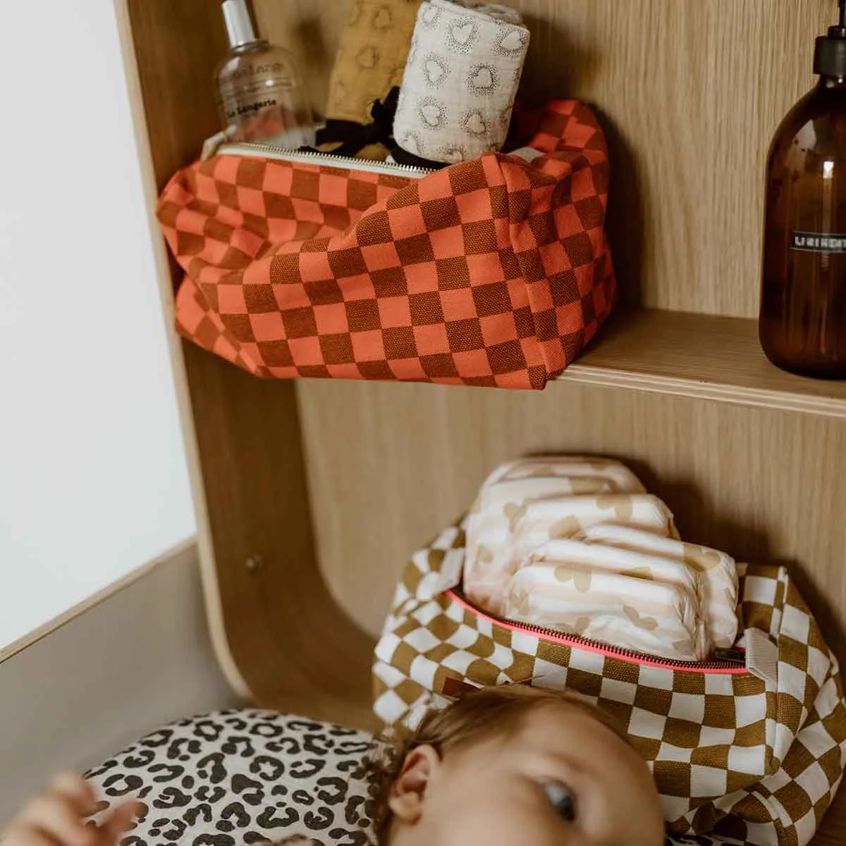 TOILETRY BAG - CHECKERBOARD CARAMEL